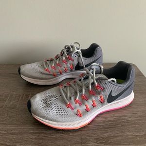 Nike Women’s Running Shoe - Zoom Pegasus 33